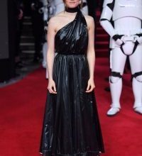Photo of Daisy Ridley Wearing Raf Simons On The Red Carpet