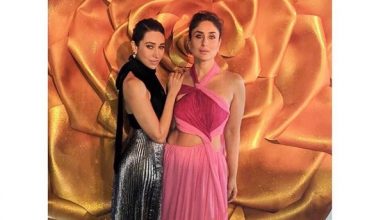 Photo of Kareena Kapoor Khan and  Karisma Kapoor dazzle the red carpet at Lux Golden Rose Awards 2018