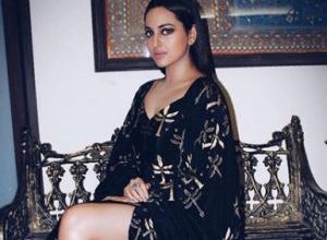 Photo of Sonakshi Sinha looked effortlessly chic in black and golden maxi dress
