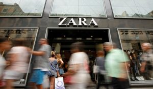 Photo of Zara customers find upsetting notes hidden in garments