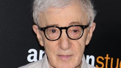 Photo of Woody Allen sues Amazon Studios