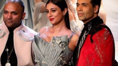 Photo of Karan Johar and Tabu walk for designer Gaurav Gupta at Lakmé Fashion Week 2019