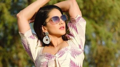 Photo of Sunny Leone looks super hot in this floral crop top and thigh-slit skirt