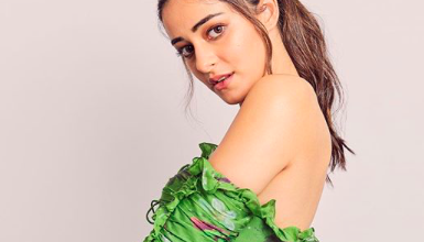 Photo of Ananya Panday looks gorgeous in this off shoulder dress
