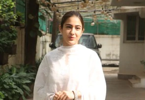 Photo of Sara Ali Khan looks gorgeous in an all white ensemble
