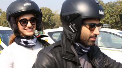 Photo of Aditya Roy Kapur and Disha Patani take a bike ride to India Gate to promote Malang