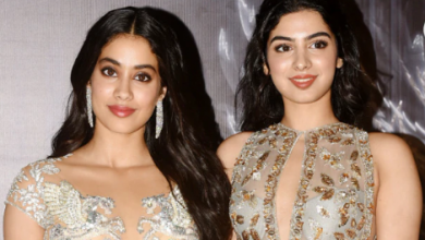 Photo of Janhvi and Khushi Kapoor twin in Ethnic wear