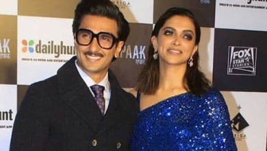 Photo of Deepika Padukone and Ranveer Singh look adorable at the screening of Chhapaak