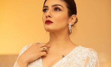 Photo of Raveena Tandon looks hot in a gown