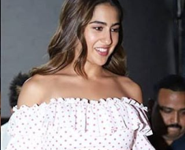 Photo of Sara Ali Khan looks cute in a white off-shoulder top