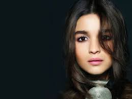 Photo of Alia Bhatt makes her debut on Facebook on the occasion of Gudi Padwa