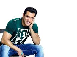 Photo of Salman Khan urges people to abide by lockdown guidelines, applauds frontline heroes