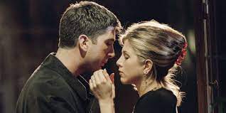 Photo of FRIENDS Reunion: Jennifer Aniston, David Schwimmer reveal they used to cuddle on the sets