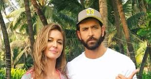 Photo of Actors Hrithik Roshan and Samantha Lockwood meet up in Mumbai