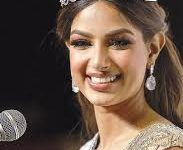 Photo of Miss Universe Harnaaz Sandhu expresses her desire to feature in Priyanka Chopra’s biopic