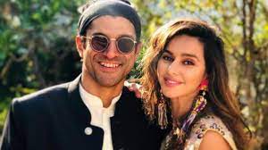 Photo of Farhan Akhtar and Shibani Dandekar getting married on February 19