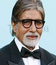 Photo of Amitabh Bachchan interacts with old junior artists, shares photos from Uunchai