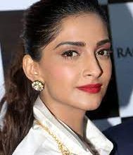 Photo of Sonam Kapoor is 4 months pregnant