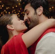 Photo of Alia Bhatt approves of Ranbir Kapoor’s ethnic avatar and we ain’t complaining!