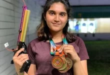 Photo of During the Asian Games, a thrilling shootout unfolded as Esha Singh orchestrated an impressive comeback, clinching the silver medal in the 25m pistol event, as observed by Mihir Vasavda.